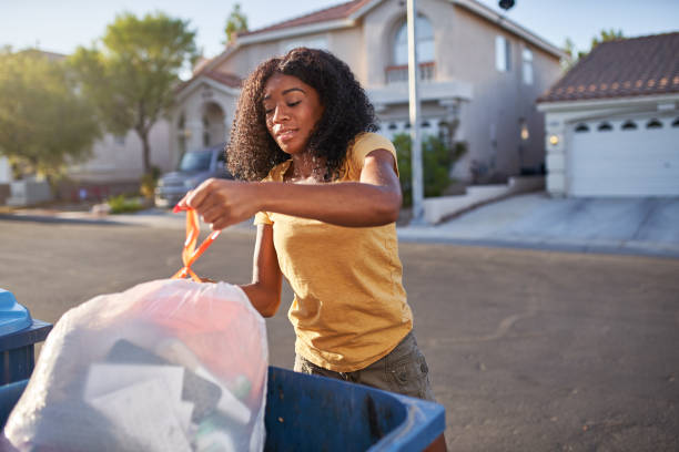 Best Residential Junk Removal  in Bellevue, IL